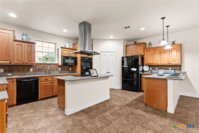 2800 Lomas Rodando Calzada Road, Kempner, TX 76539