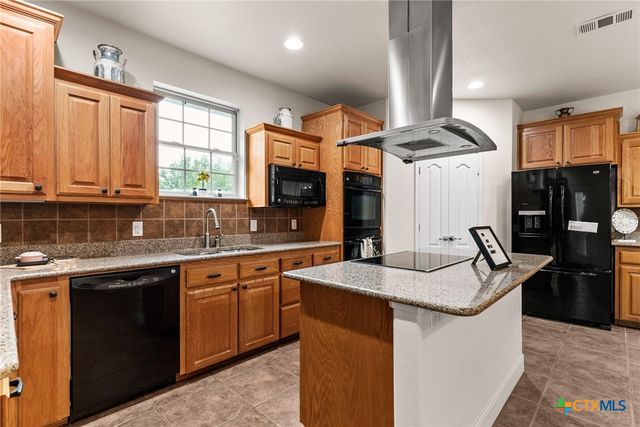 2800 Lomas Rodando Calzada Road, Kempner, TX 76539