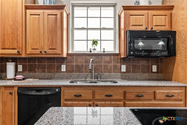 2800 Lomas Rodando Calzada Road, Kempner, TX 76539