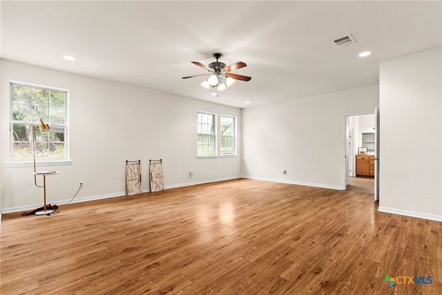 2800 Lomas Rodando Calzada Road, Kempner, TX 76539