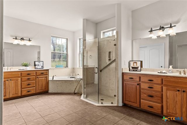 2800 Lomas Rodando Calzada Road, Kempner, TX 76539