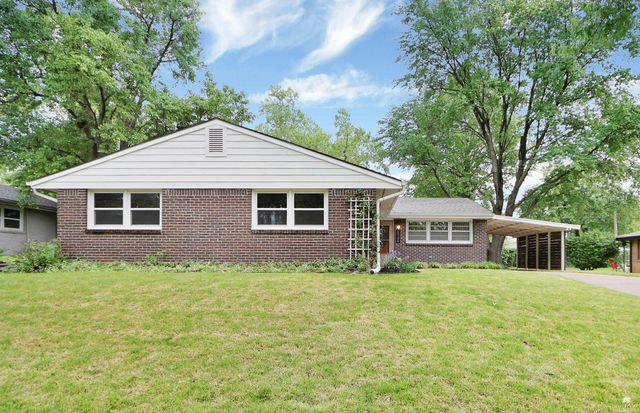 1736 Cassell Road, Manhattan, KS 66502