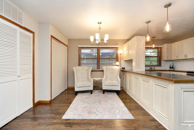 1736 Cassell Road, Manhattan, KS 66502