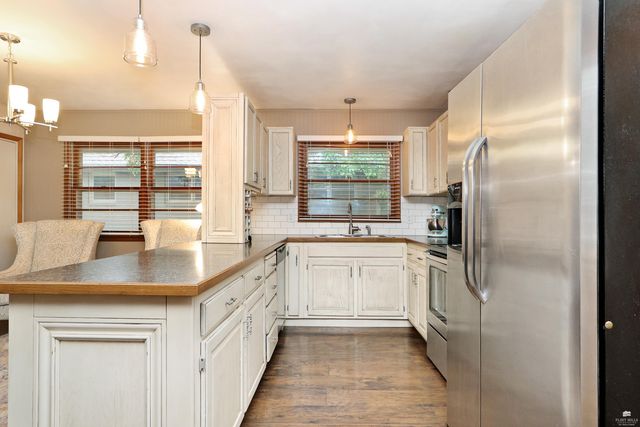 1736 Cassell Road, Manhattan, KS 66502