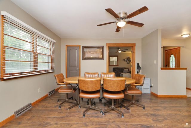 1736 Cassell Road, Manhattan, KS 66502