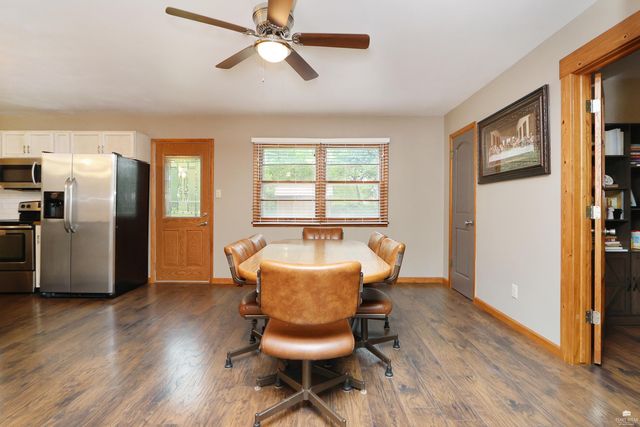 1736 Cassell Road, Manhattan, KS 66502