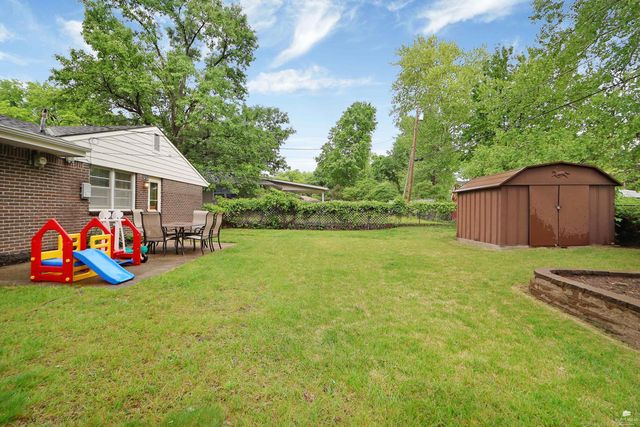1736 Cassell Road, Manhattan, KS 66502