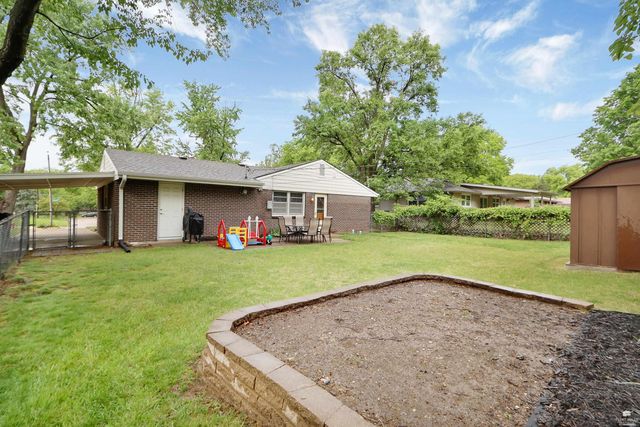 1736 Cassell Road, Manhattan, KS 66502