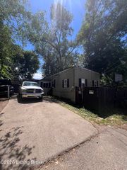 3012 Columbia St, Louisville, KY 40212