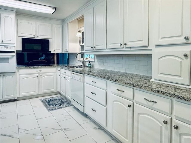 217 Cherokee Circle, Cedartown, GA 30125