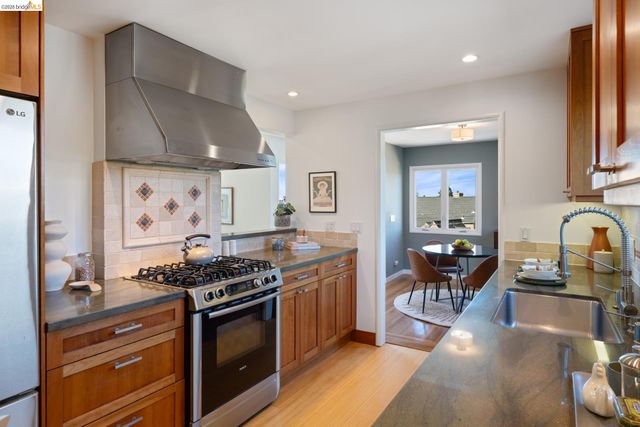 49 Windsor Ave, Kensington, CA 94708