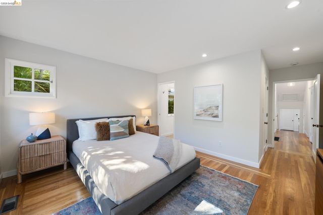 49 Windsor Ave, Kensington, CA 94708