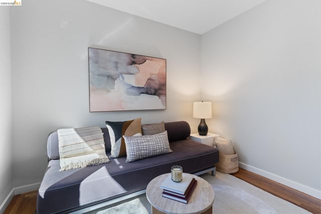 49 Windsor Ave, Kensington, CA 94708