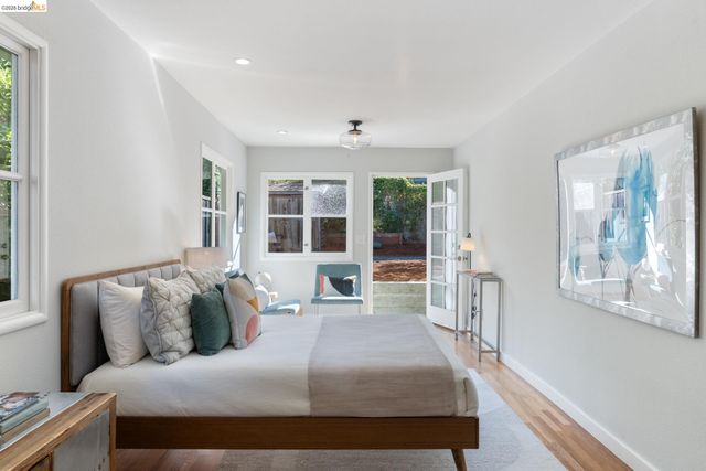 49 Windsor Ave, Kensington, CA 94708