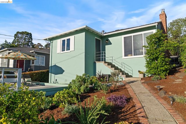 49 Windsor Ave, Kensington, CA 94708