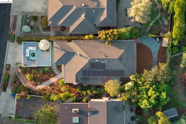 49 Windsor Ave, Kensington, CA 94708