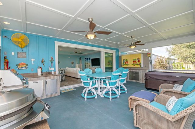 6056 Costanero Rd, St Augustine, FL 32080