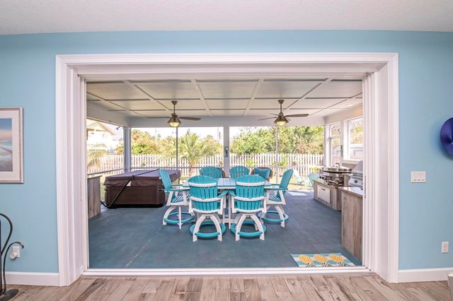 6056 Costanero Rd, St Augustine, FL 32080