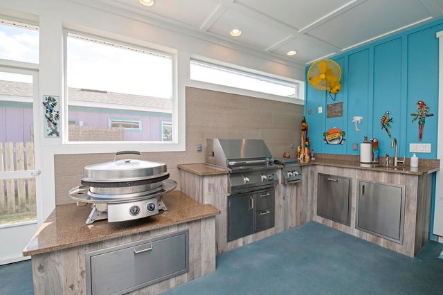 6056 Costanero Rd, St Augustine, FL 32080