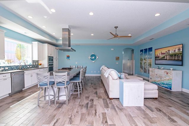 6056 Costanero Rd, St Augustine, FL 32080