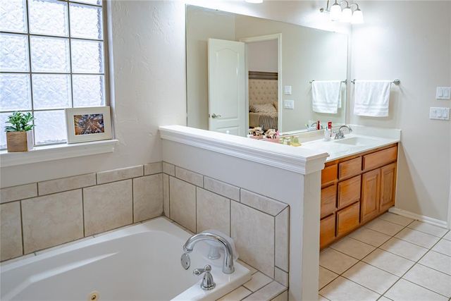 13801 Robinson Court, Oklahoma City, OK 73170