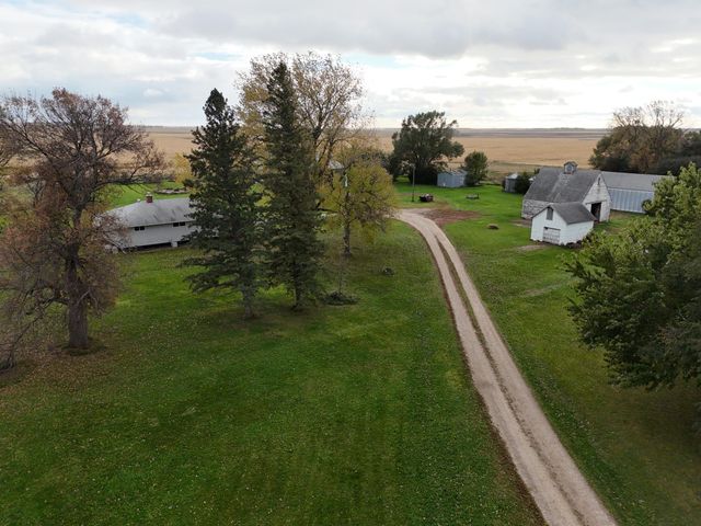 63501 300th Street, Chokio, MN 56221