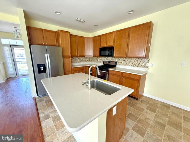 453 ASTON VILLA DR, Felton, DE 19943