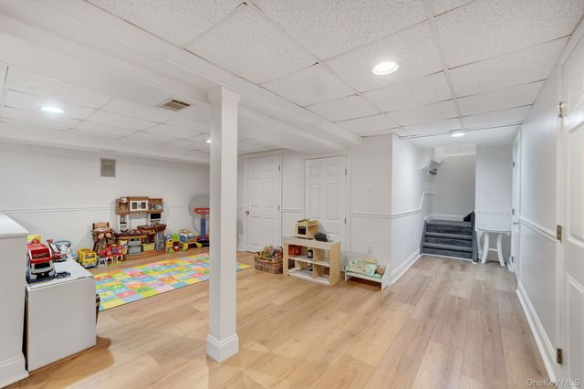 3529 Stratford Road, Wantagh, NY 11793