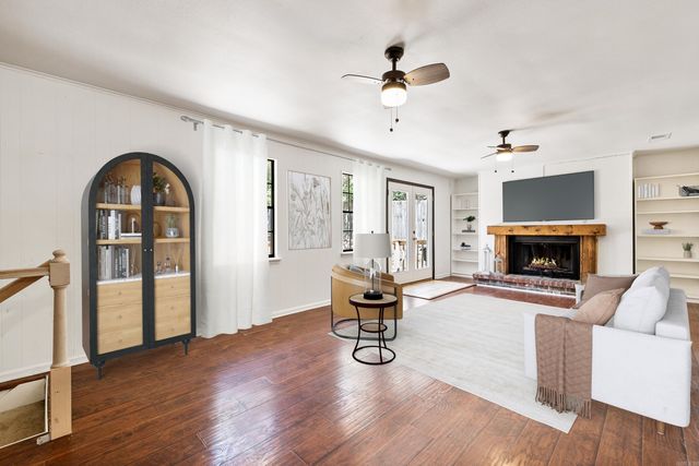 22 Flourite Cove, Little Rock, AR 72212