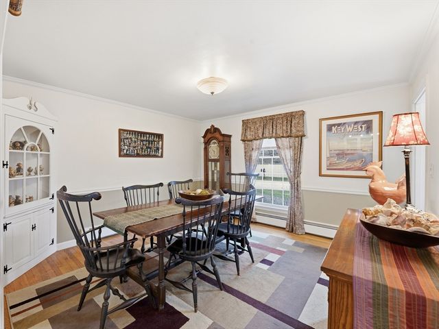 24 Kenyon Drive, Seekonk, MA 02771