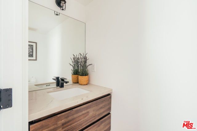 213 Horizon Avenue, Venice (los Angeles), CA 90291