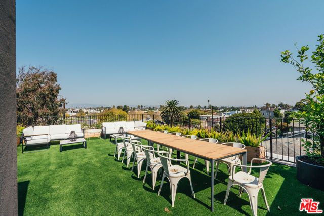 213 Horizon Avenue, Venice (los Angeles), CA 90291