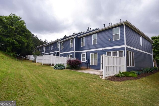 6616 Splashwater Drive, Flowery Branch, GA 30542