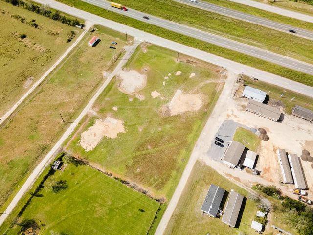 13355 & 13405 Pleasant Valley Drive, Rosharon, TX 77583