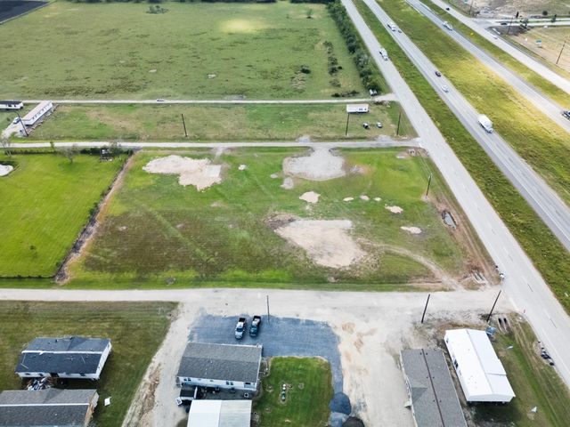 13355 & 13405 Pleasant Valley Drive, Rosharon, TX 77583