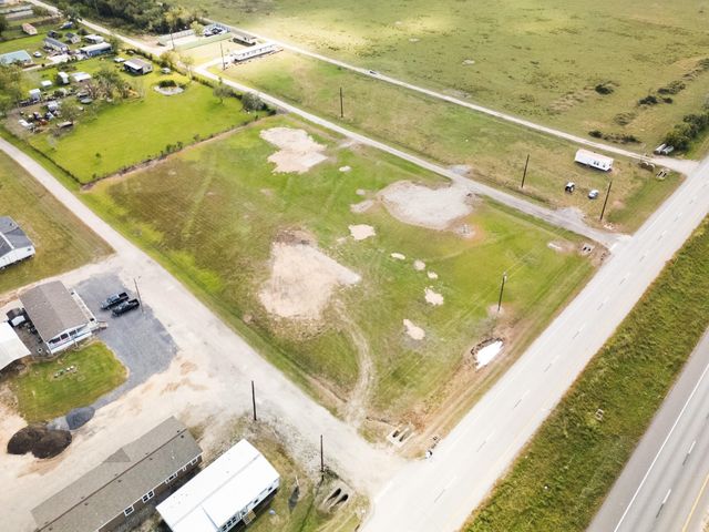 13355 & 13405 Pleasant Valley Drive, Rosharon, TX 77583