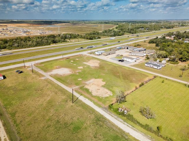 13355 & 13405 Pleasant Valley Drive, Rosharon, TX 77583