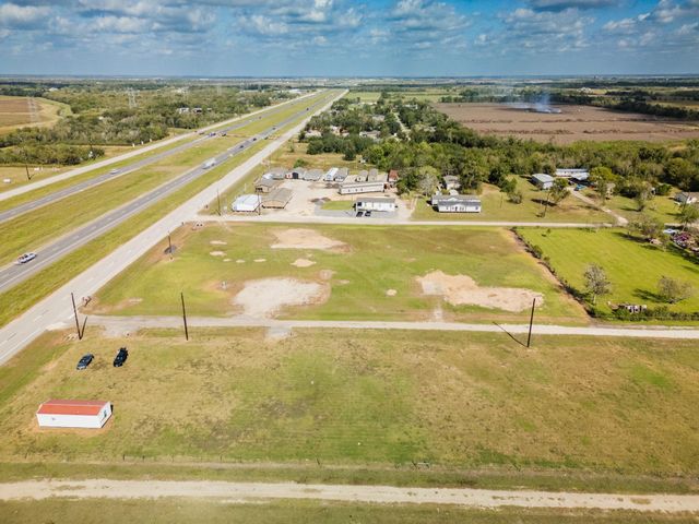 13355 & 13405 Pleasant Valley Drive, Rosharon, TX 77583