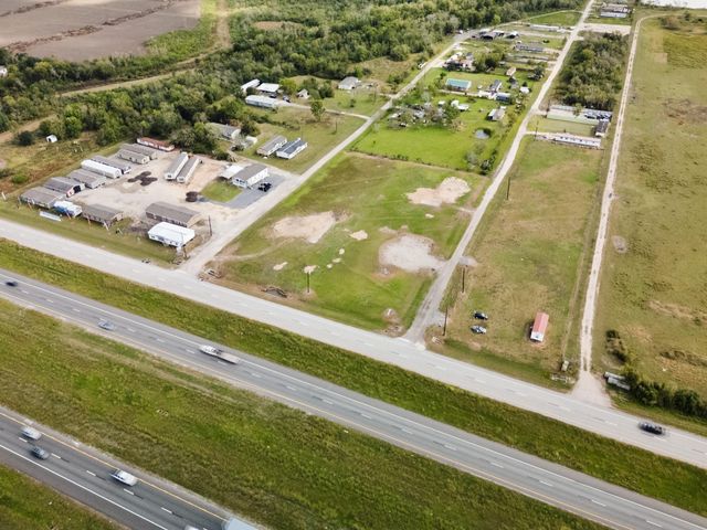 13355 & 13405 Pleasant Valley Drive, Rosharon, TX 77583