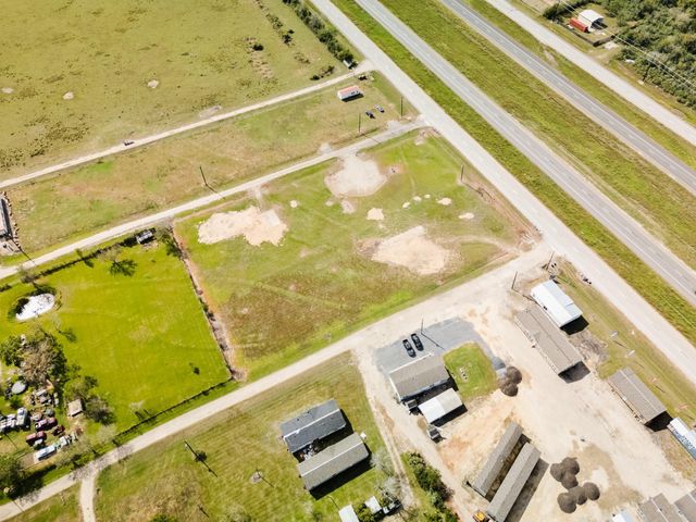 13355 & 13405 Pleasant Valley Drive, Rosharon, TX 77583