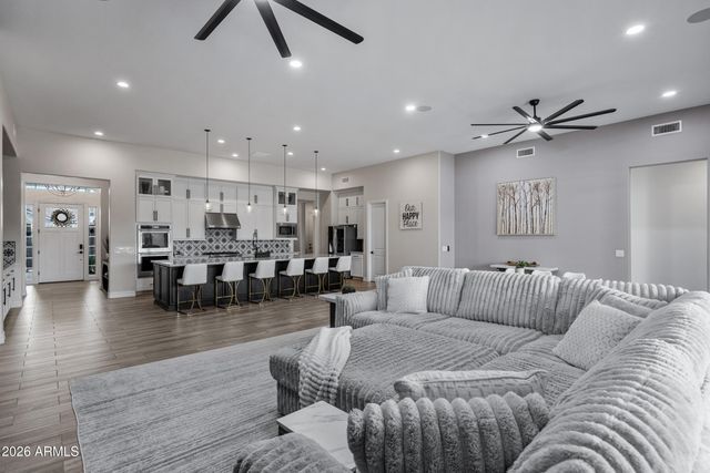 20698 E Marsh Road, Queen Creek, AZ 85142