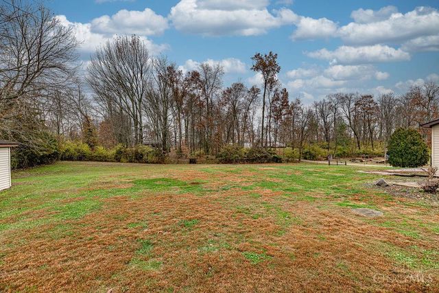 5034 St Rt 133, Jackson Twp, OH 45103