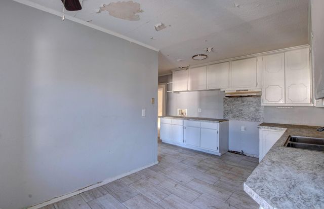 2500 Booker St, Little Rock, AR 72204