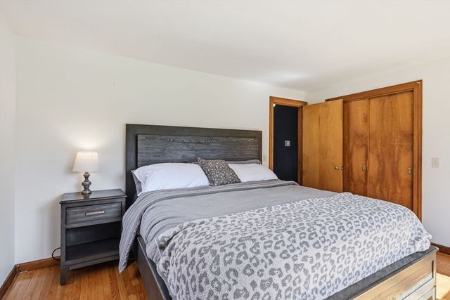 12 Wilbraview Dr, Wilbraham, MA 01095