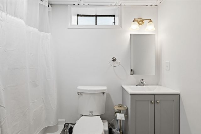 12 Wilbraview Dr, Wilbraham, MA 01095