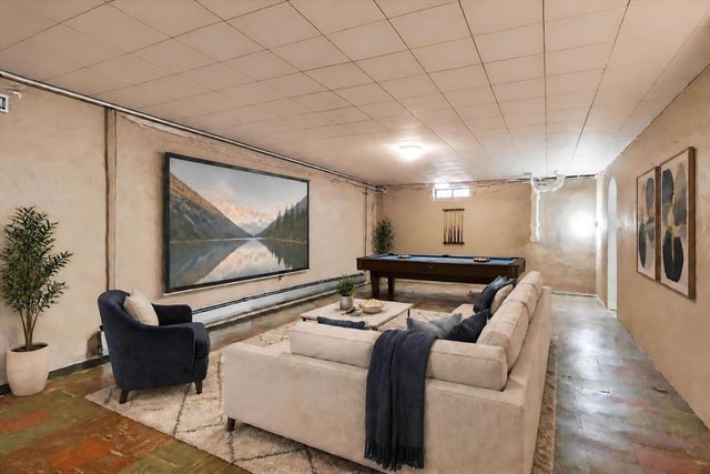 12 Wilbraview Dr, Wilbraham, MA 01095
