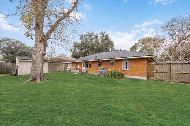 4501 Verdome Lane, Houston, TX 77092