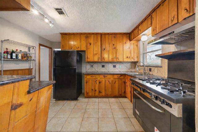 4501 Verdome Lane, Houston, TX 77092