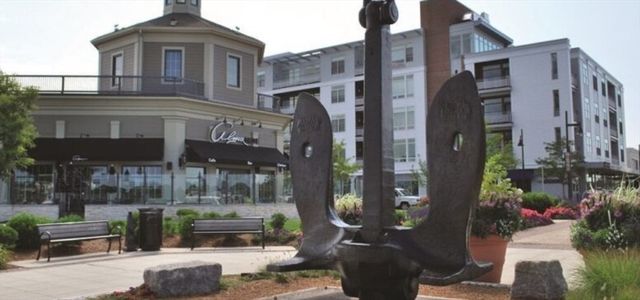 237 North St A, Weymouth, MA 02191