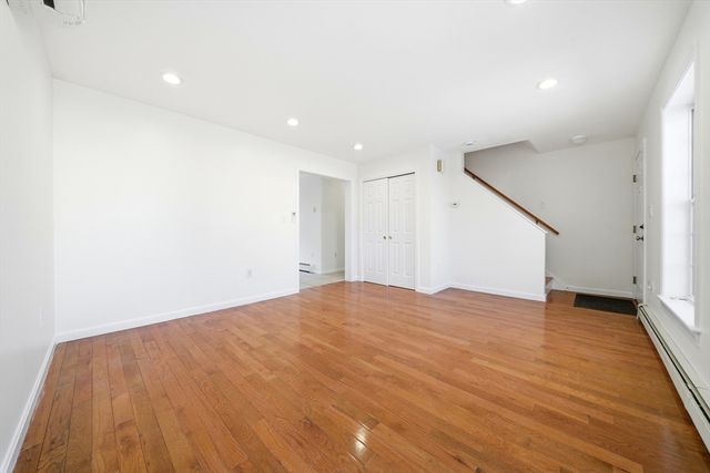 237 North St A, Weymouth, MA 02191